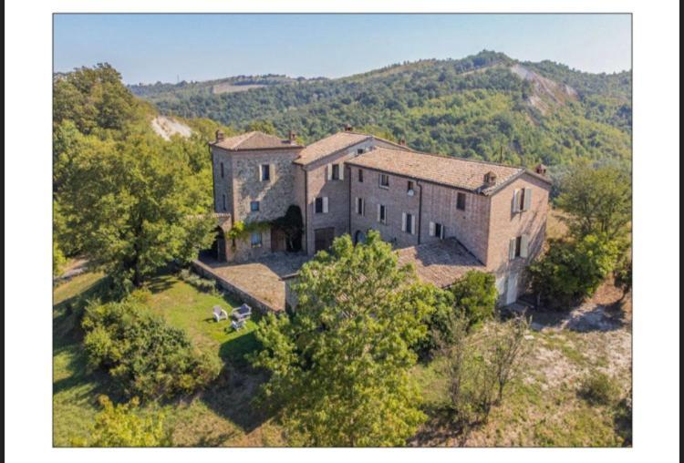 B&B Le Ginestre Sala Baganza Bagian luar foto