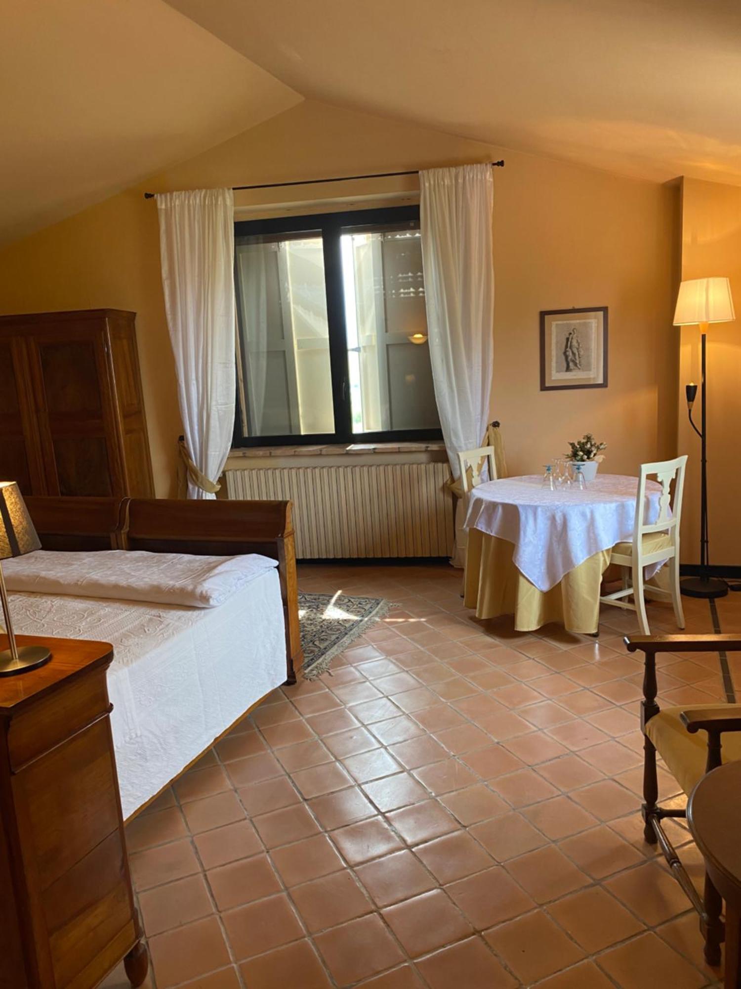 B&B Le Ginestre Sala Baganza Bagian luar foto