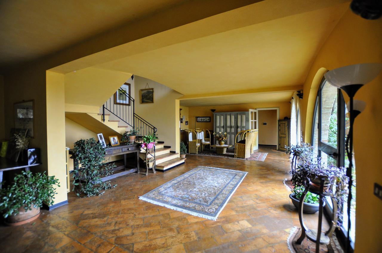 B&B Le Ginestre Sala Baganza Bagian luar foto