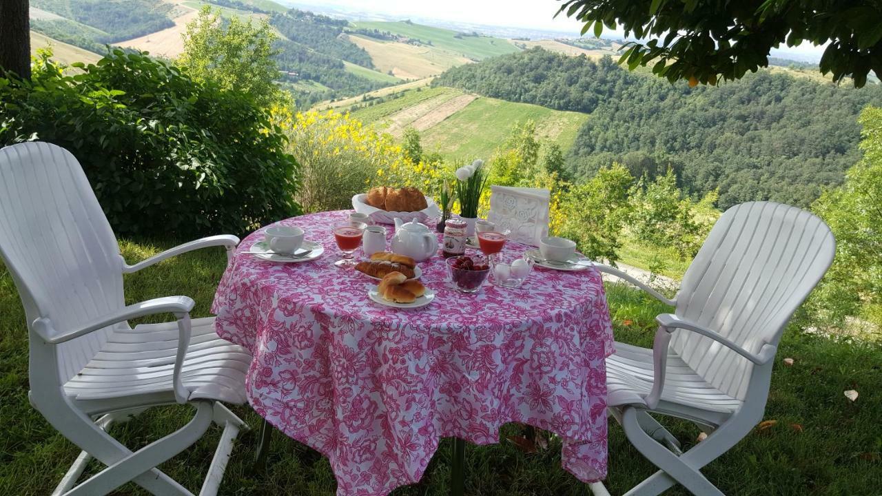 B&B Le Ginestre Sala Baganza Bagian luar foto