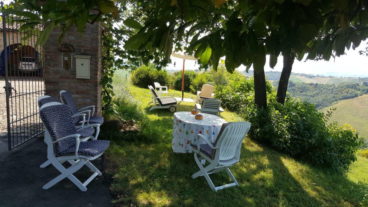 B&B Le Ginestre Sala Baganza Bagian luar foto